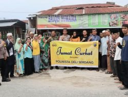 Duduk Bersama Warga, Polresta Deli Serdang Gelar Jumat Curhat