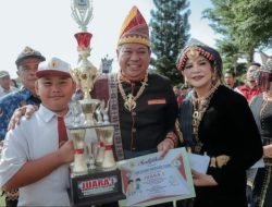 Bupati Dairi Serahkan Langsung  Hadiah kepada Juara ISORI Cup X