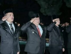 Bupati Dairi Hadiri Malam Renungan Suci di TPM Sidikalang