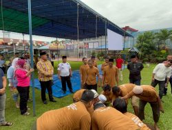 Petugas Lapas Binjai Dengan Warga Binaan Lakukan Penyembelihan Hewan Qurban