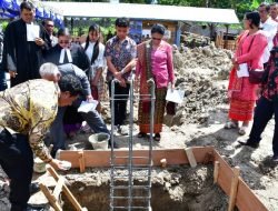 Bupati Samosir Hadiri Undangan Peletakan Batu Pertama Pembangunan Gereja HKBP Lumban Lintong