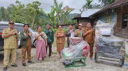 Tingkatkan Kesejahteraan Petani Kopi, Pemkab Samosir Serahkan Bantuan Mesin Produksi Kopi