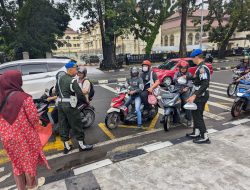 Denpom I/5 Medan dan Persit KCK Anak Ranting 5 Gelar Jumat Berkah