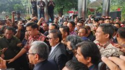 Hasto Diperiksa 3,5 Jam di KPK