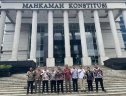 Bawaslu Sumut Dampingi Bawaslu Kabupaten Mandina Ikuti Sidang di MK