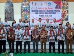 Wakil Ketua PGRI Provsu, Lantik dan Kukuhkan PGRI Samosir Periode Tahun  2025–2030