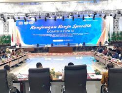 Bupati Samosir Dampingi Gubsu Terima Kunker Spesifik Komisi II DPR RI