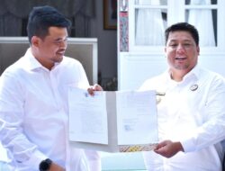 Gubsu Serahkan Aset Rumah Dinas, Dukung Rencana Long Beach 22 Km