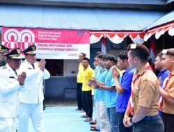 HUT RI ke-80, Bupati  Samosir Vandiko Gultom Serahkan Remisi Umum dan Dasawarsa