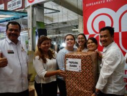 Semarak HUT RI ke-80, PUD Pasar Medan Serahkan Hadiah Lomba, Dukung Upaya Meramaikan Pasar
