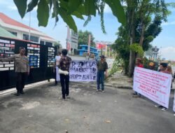 Puluhan Massa Laskar Kota Medan Tuding Mantan Kadishub Iswar Jual Kursi Honorer Hingga Rp80 Juta