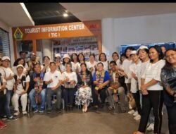 Kyan Ulos Fony Sitanggang, Berikan Seragam Motif Ulos untuk Petugas Parkir di Samosir