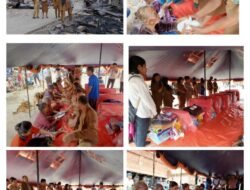 Ibu Ketua TP PKK Kabupaten Samosir Serahkan Bantuan Sosial untuk 8 Korban Kebakaran di Samosir