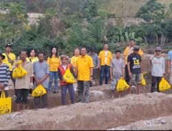 Partai Golkar Tunjukkan Kepedulian, Bantu Petani Kebun di Sianjur Mulamula