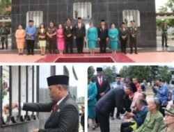 Peringati Hari Pahlawan, Pemkab Toba Gelar Upacara di Makam Sisingamangaraja XII