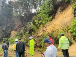 Jalinsum Pakkat–Doloksanggul Tak Bisa Dilalui Akibat Longsor