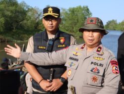Polres Langkat Distribusikan Bantuan Sosial dari Kapolda Sumut untuk Korban Banjir