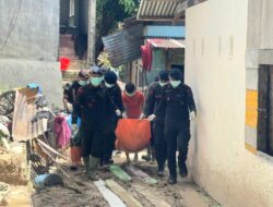 Mengharukan, Jenazah Orang Tua Personel Brimob Polda Sumut Ditemukan di Lokasi Longsor Sibolga