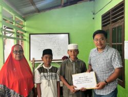 Madrasah Al-Yahdi Medan Salurkan Donasi untuk Literasi Al-Qur’an di Desa Sekumur