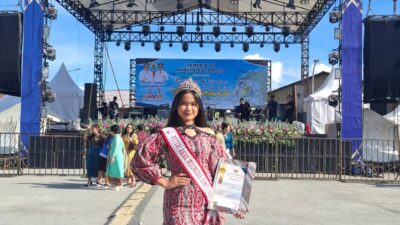 Bupati Samosir Berikan Penghargaan kepada Sanny Uliana Sitohang