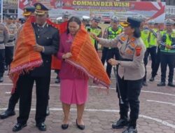Kapolres Samosir Lepas Kompol Purnawirawan Marlan Silalahi