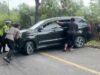 Polisi Sigap Bantu Mobil Mogok di Jalur Perbukitan Samosir Berhasil Dievakuasi