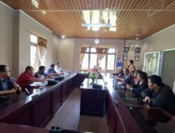 Beraudiens dengan DPRD Samosir: Pusuk Buhit Bersinar, 1000 Bibit Pohon dan Bibit Ikan untuk Samosir Hijau