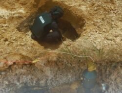 Tim Jibom Brimob Sumut ‘Jinakkan’ Mortir Temuan Pelajar Labuhanbatu