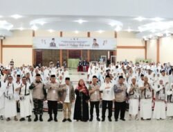 Kakanwil Kemenhaj Sumut Lepas Kloter Terakhir Embarkasi Medan