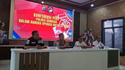 Polres Samosir Gelar Press Release : Ungkap 4 Kasus Pidana Narkotika dan 7 Tersangka