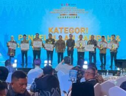 Bangga! Samosir Raih Penghargaan Tertinggi dari Mendagri + Dana Rp2 Miliar