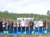Wujudkan Asta Cita, Kapolda Sumut Tanam Bawang Putih Serentak di Desa Maduma Samosir