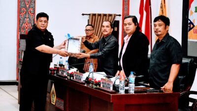Bupati Samosir Sampaikan Nota Pengantar P-KUA Dan P-PPAS 2026, Pendapatan Daerah Bertambah Rp71 Miliar Lebih