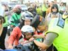 Peduli Keselamatan Pengendara, Kapolda Sumut Turun Langsung Bagikan Helm dan Imbau Tertib Lalu Lintas